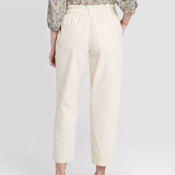 Universal Thread White Cinch Waist High Rise Denim Paperbag Ankle Pants size 6 - Picture 3 of 8
